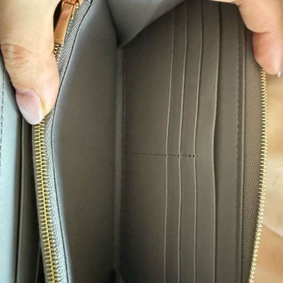 Celine Gray Taupe Leather Wallet - Picture 6 of 7